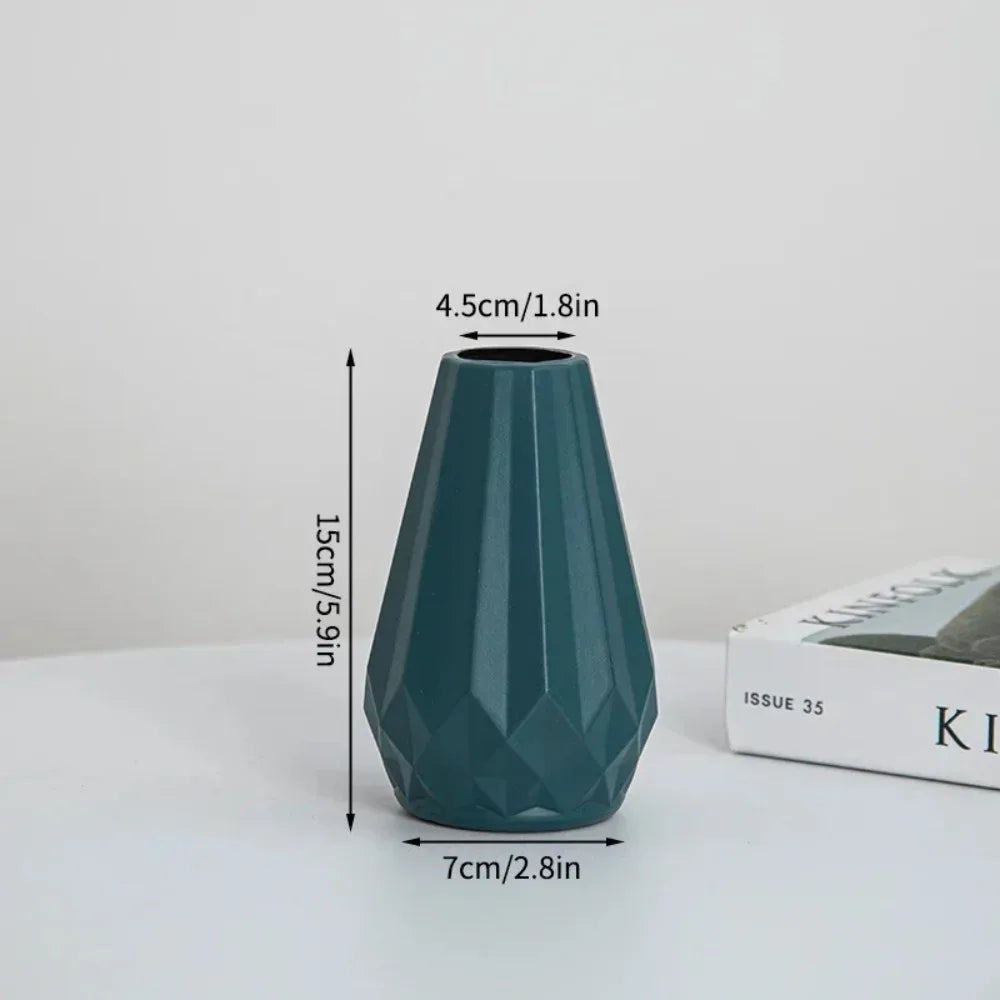 Diamond-Shaped Nordic Flower Vase