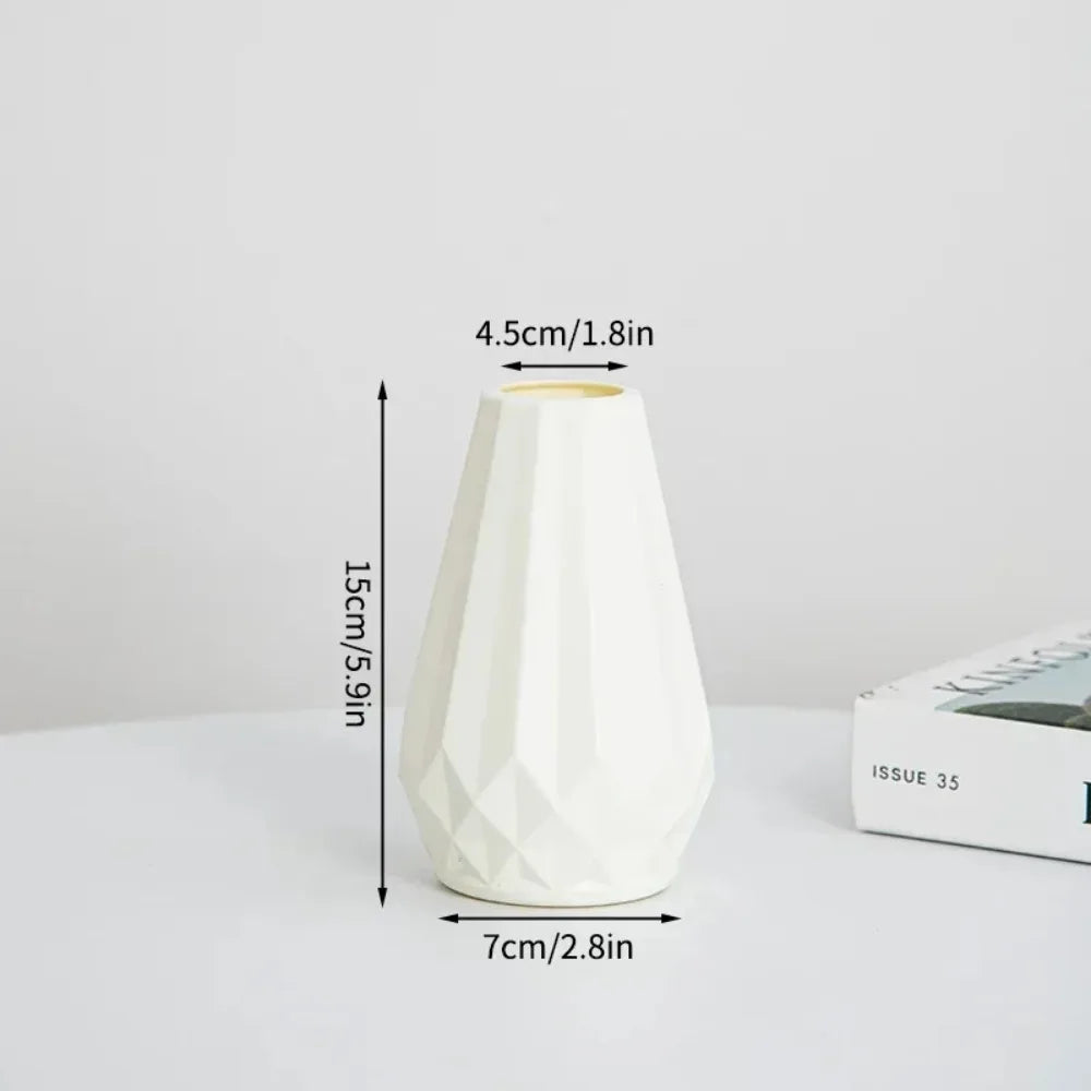 Diamond-Shaped Nordic Flower Vase