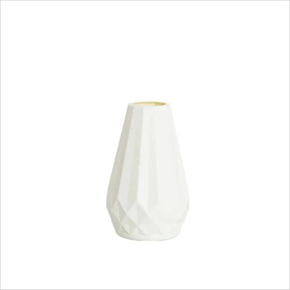 Diamond-Shaped Nordic Flower Vase